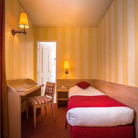 Hotel Delambre Parigi Esterno foto