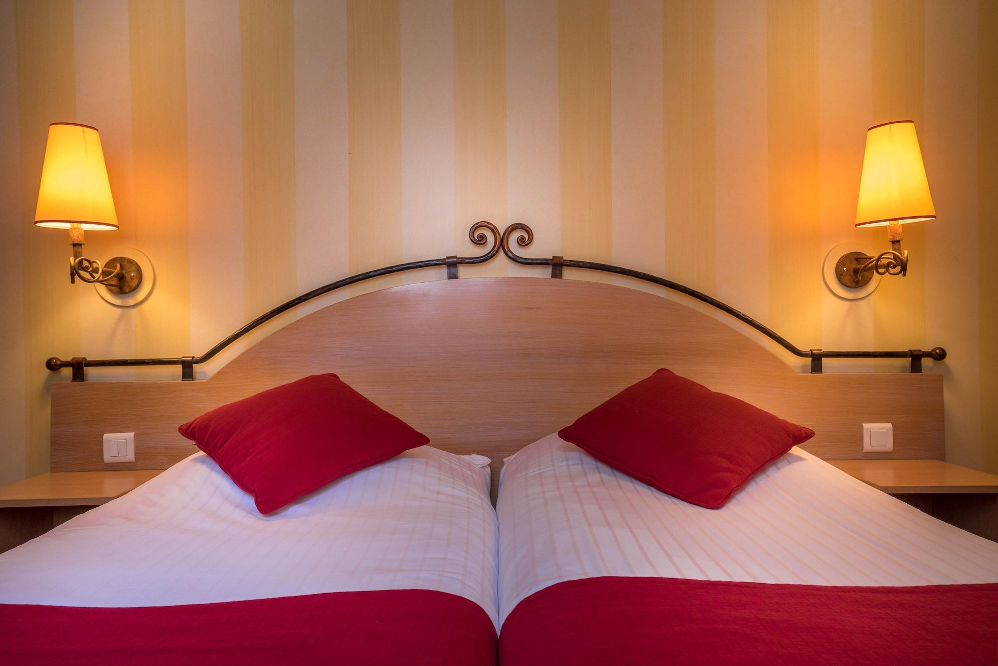 Hotel Delambre Parigi Esterno foto