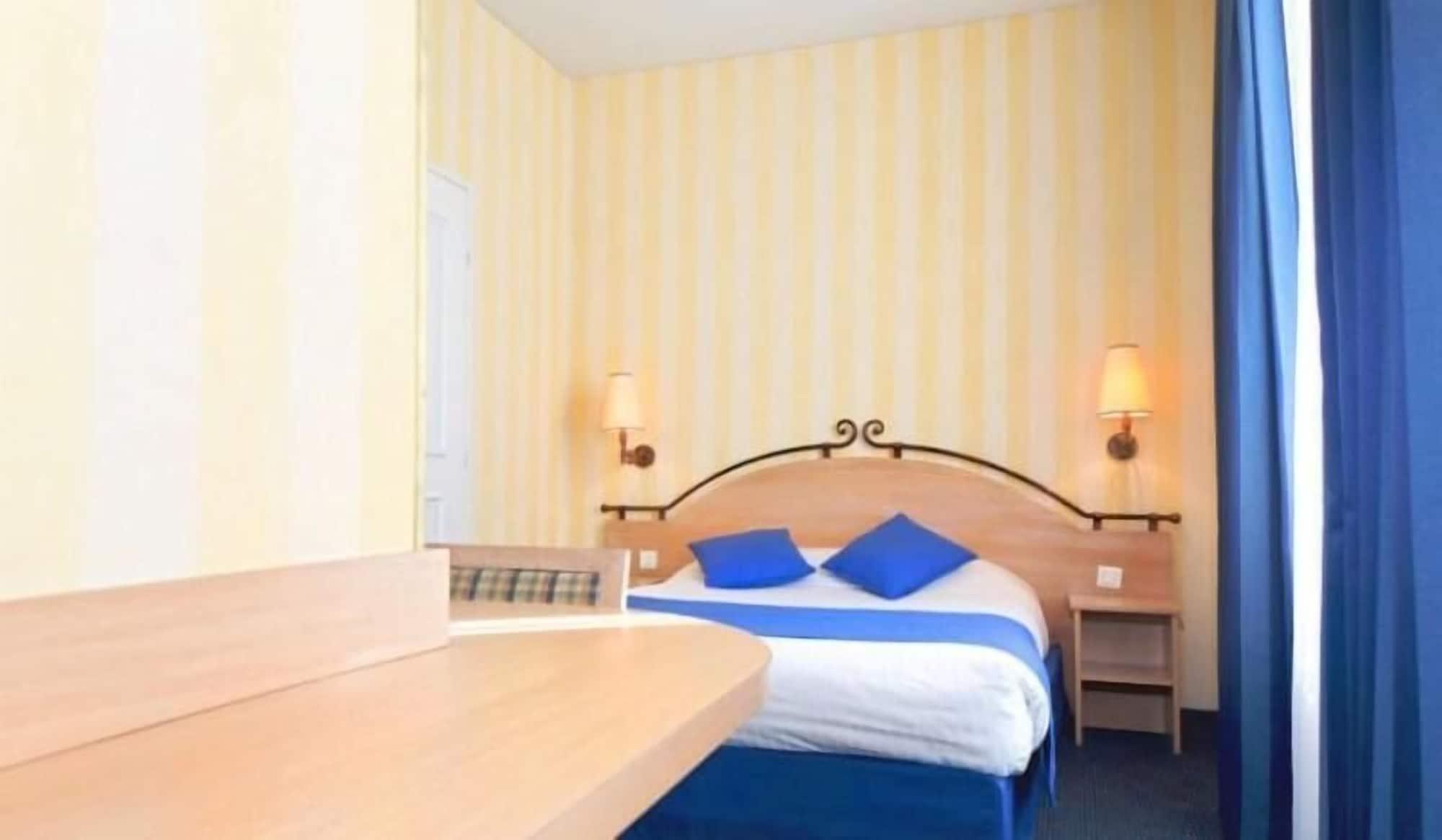 Hotel Delambre Parigi Esterno foto