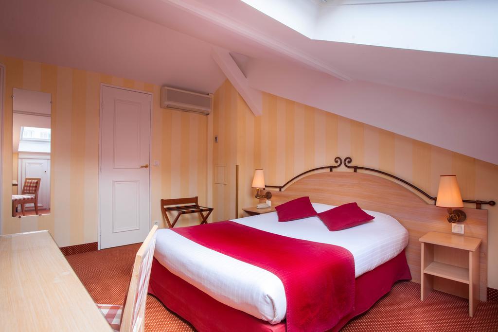 Hotel Delambre Parigi Esterno foto