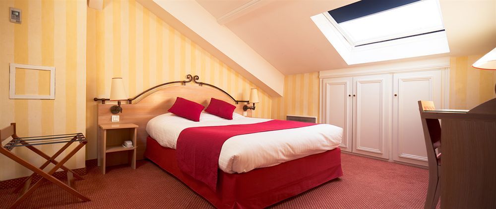 Hotel Delambre Parigi Esterno foto